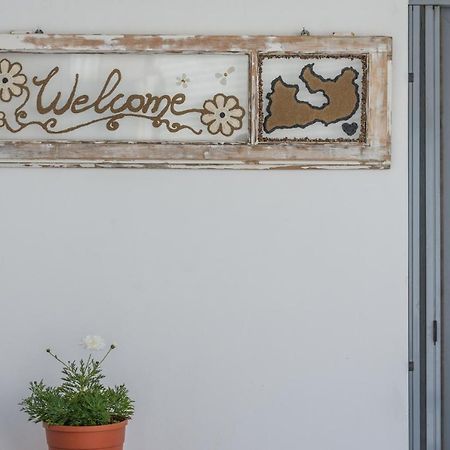 Balliu Apartment Triovasálos エクステリア 写真